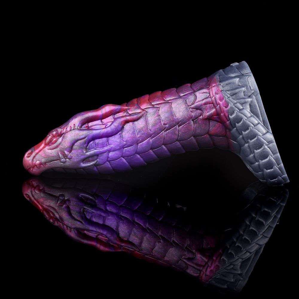 The Wyrmking Dragon Sleeve